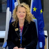 Tuula Helander 210